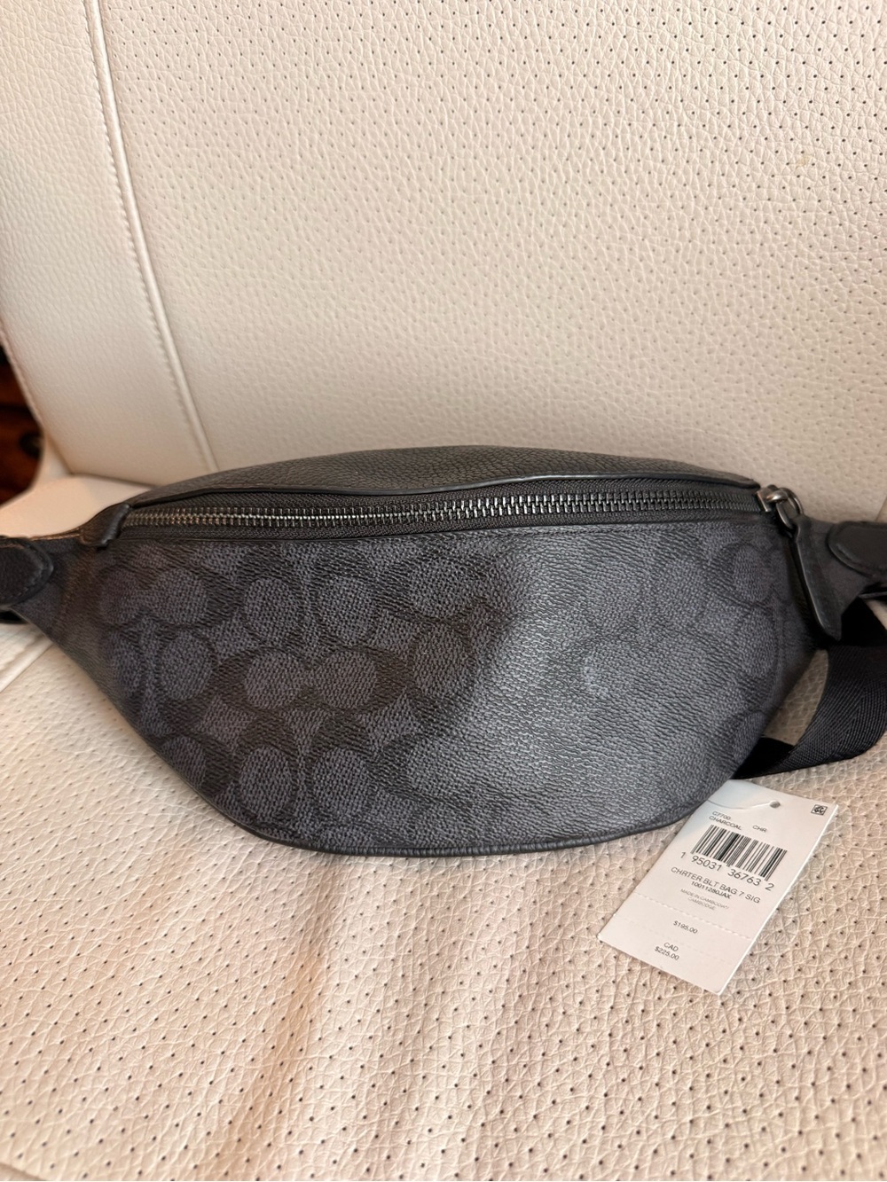 Coach belt bag in signature canvas